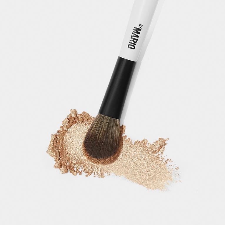 MAKEUP BY MARIO F3 Dual Ended Precision Powder Brush 04
