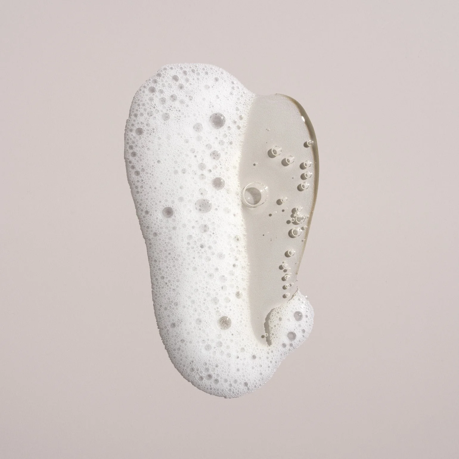 ORIBE Shampoo for Magnificent Volume 02