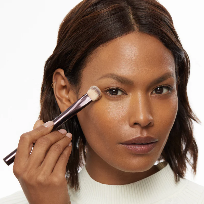 HOURGLASS Vanish Seamless Finish Concealer Brush 02