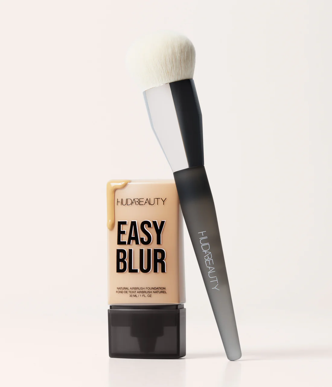 HUDA BEAUTY Easy Blur Base Brush 03